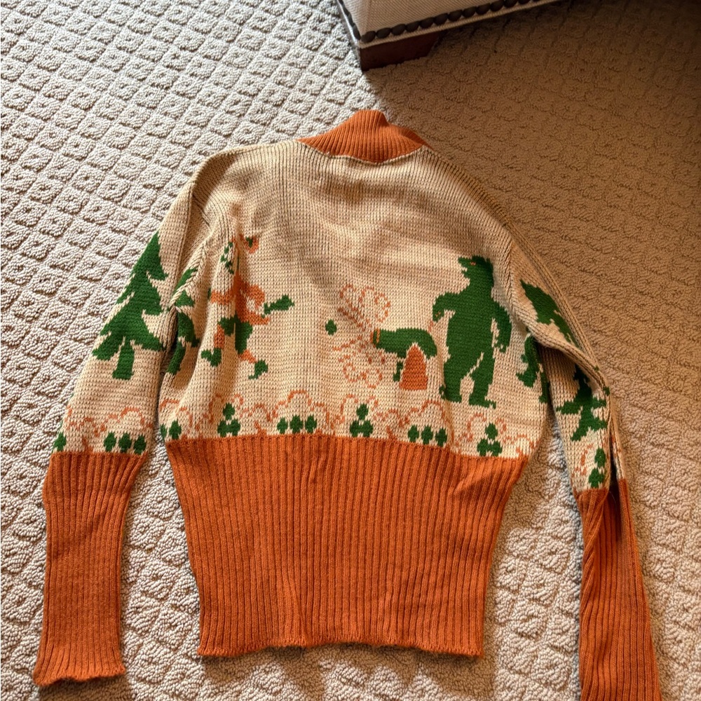 Vintage Knit Sweater with Green Figures and Orange Accents - Picture 3 of 3